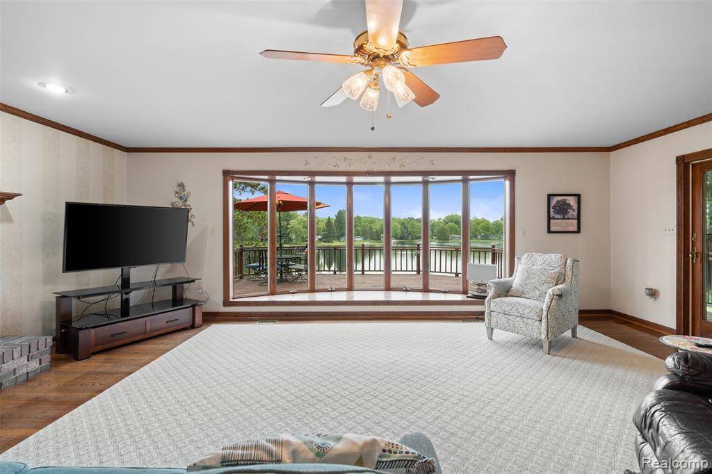 Fenton, MI 48430,6300 Bullard Road