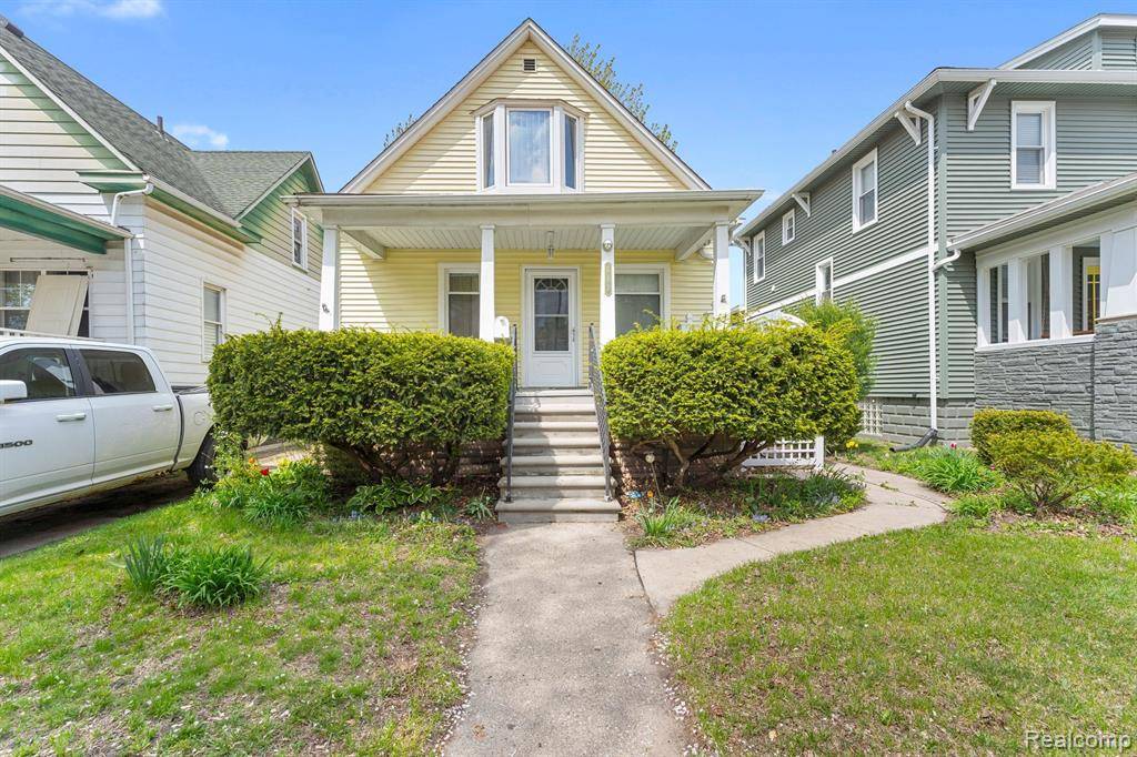 512 POPLAR Street, Wyandotte, MI 48192