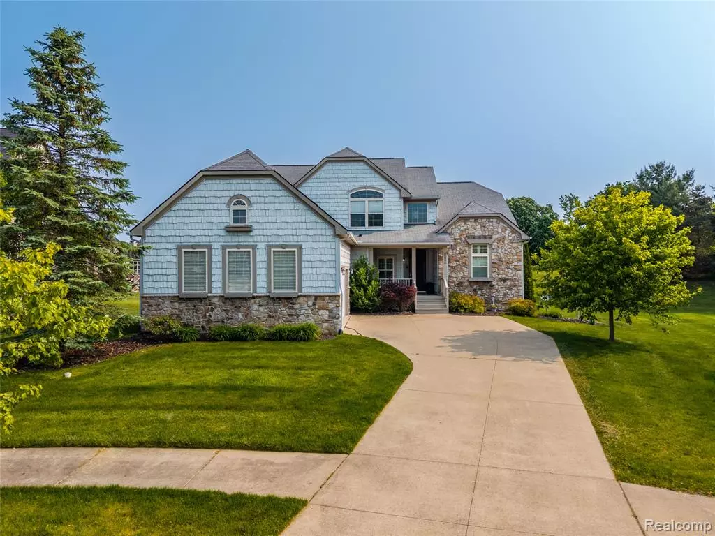 Grand Blanc, MI 48439,2327 Cherry Tree Lane