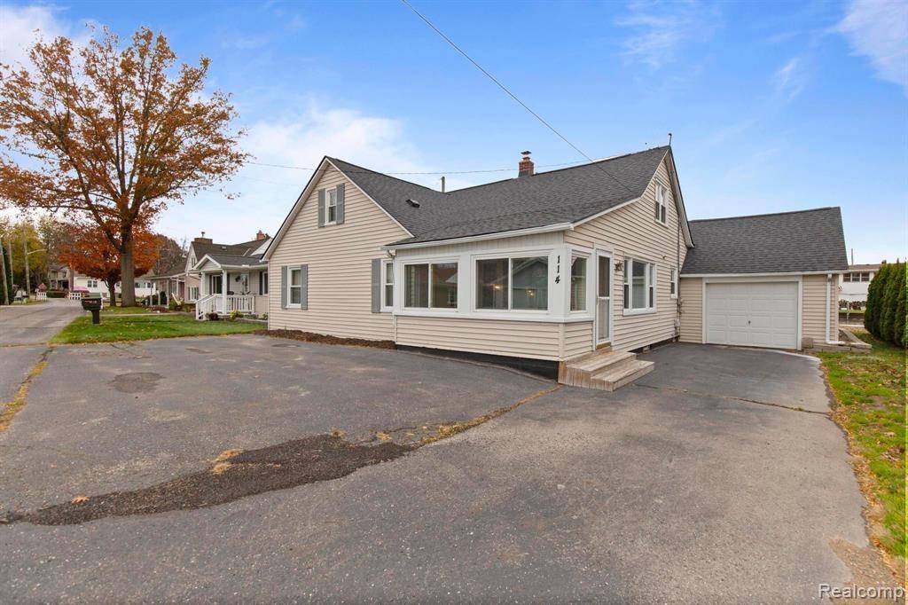 Algonac, MI 48001,114 Interlochen Drive