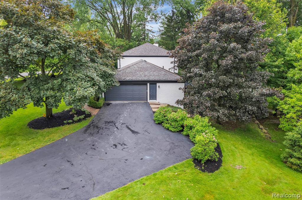Ferndale, MI 48302,5341 Forest Way