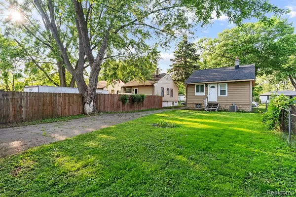 Westland, MI 48186,36023 Manila Avenue