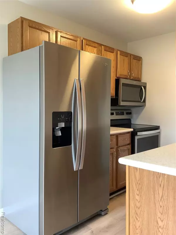 Roseville, MI 48066,30747 Hidden Pines Lane