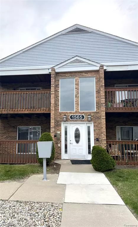 Trenton, MI 48183,1565 Harbour Boulevard