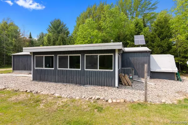 Kalkaska, MI 49646,5960 N Trail SE