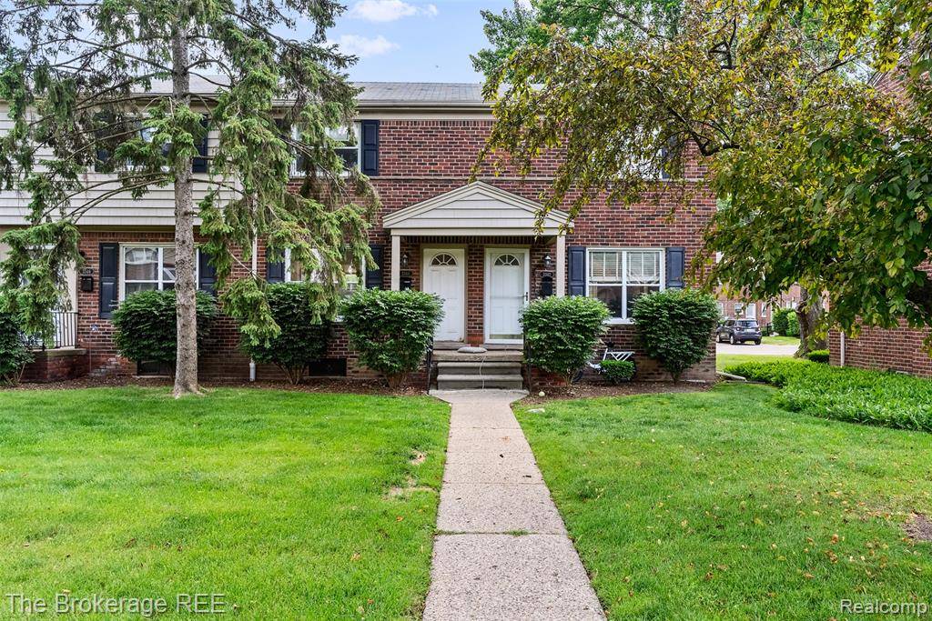 Royal Oak, MI 48073,3344 Coolidge Highway