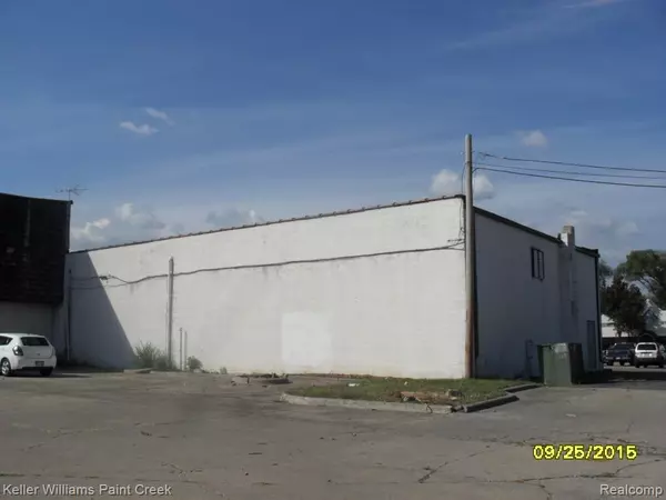 Shelby Twp, MI 48317,49562 Van Dyke (A) Avenue