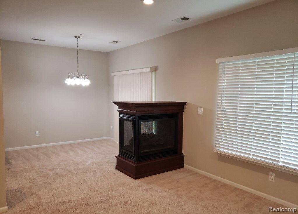 Sterling Heights, MI 48312,14261 Shadywood Drive