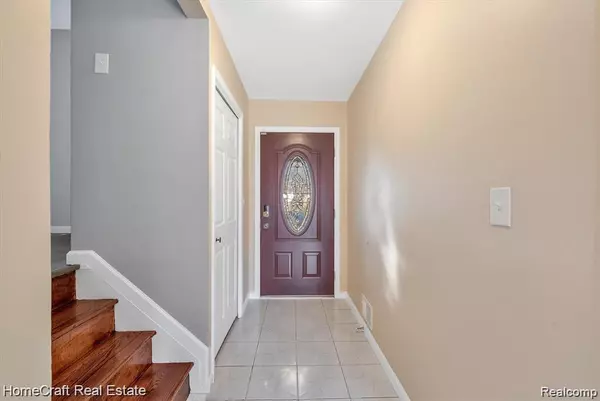 Ypsilanti, MI 48198,1174 STAMFORD Road