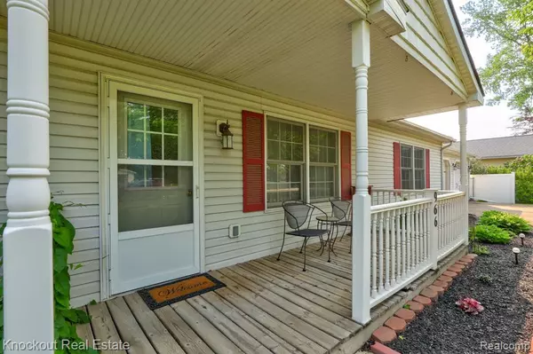 Vassar, MI 48768,966 Athletic Street