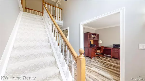 Farmington Hills, MI 48331,37634 Russett Drive