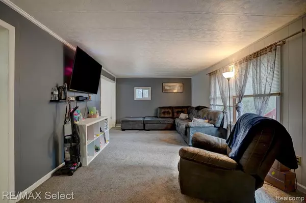 Montrose, MI 48457,10304 NICHOLS Road