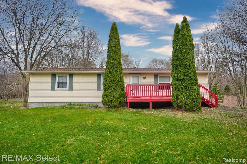10304 NICHOLS Road, Montrose, MI 48457