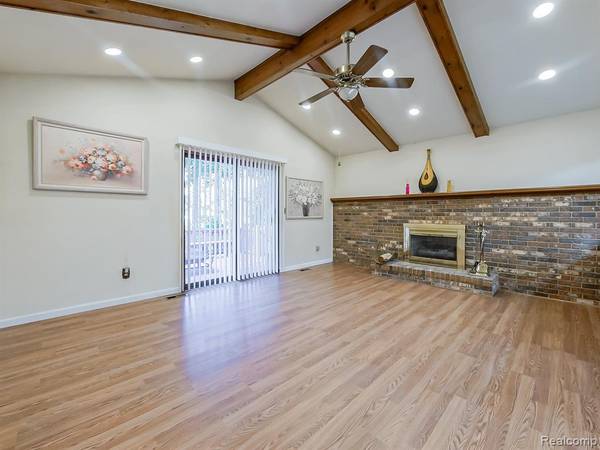 Sterling Heights, MI 48310,3849 Barg Drive