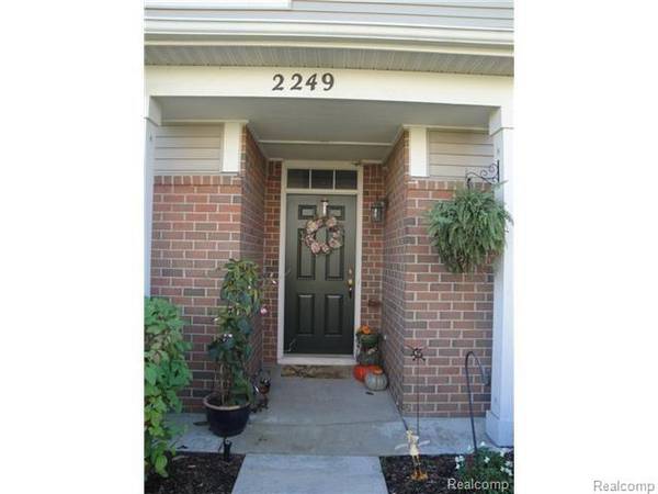 2249 ARCADIA Drive, Canton, MI 48188