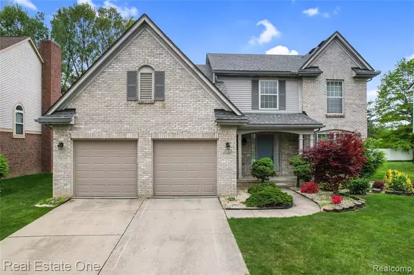 Canton, MI 48188,43497 Barclay Way