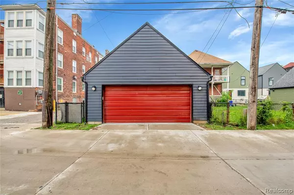 Detroit, MI 48202,48 Mount Vernon Street