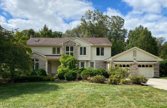 5898 INDEPENDENCE Lane, West Bloomfield, MI