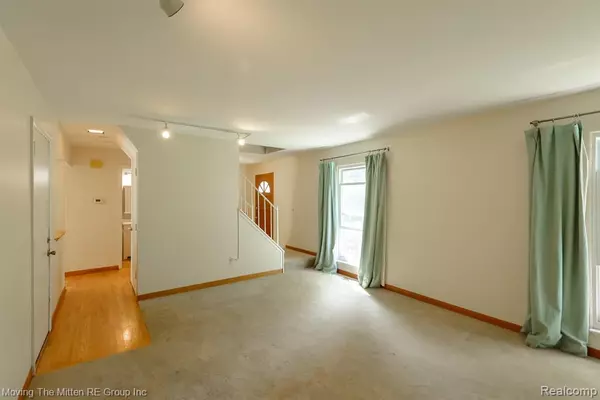 West Bloomfield, MI,5590 Bayswater Road