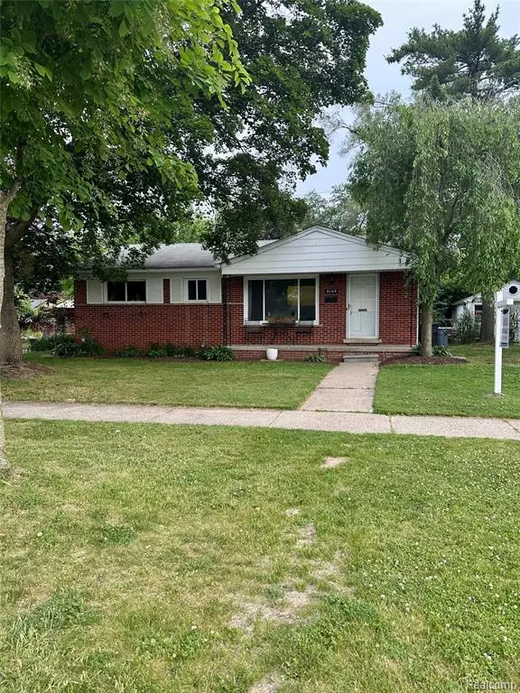 Livonia, MI 48150,31105 W Chicago Street