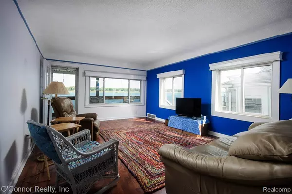 Marysville, MI 48040,105 Gratiot Boulevard