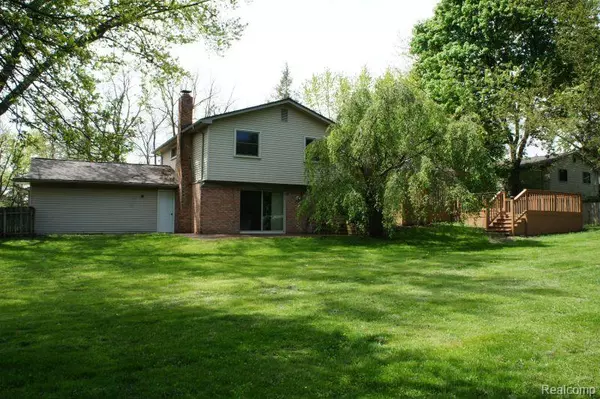 Bloomfield Hills, MI 48302,1616 MARK HOPKINS Road