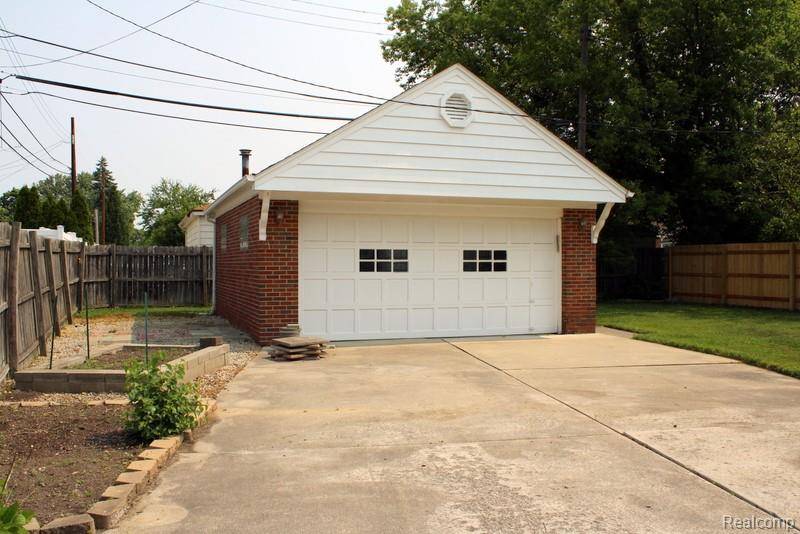Allen Park, MI 48101,14614 Angelique Avenue