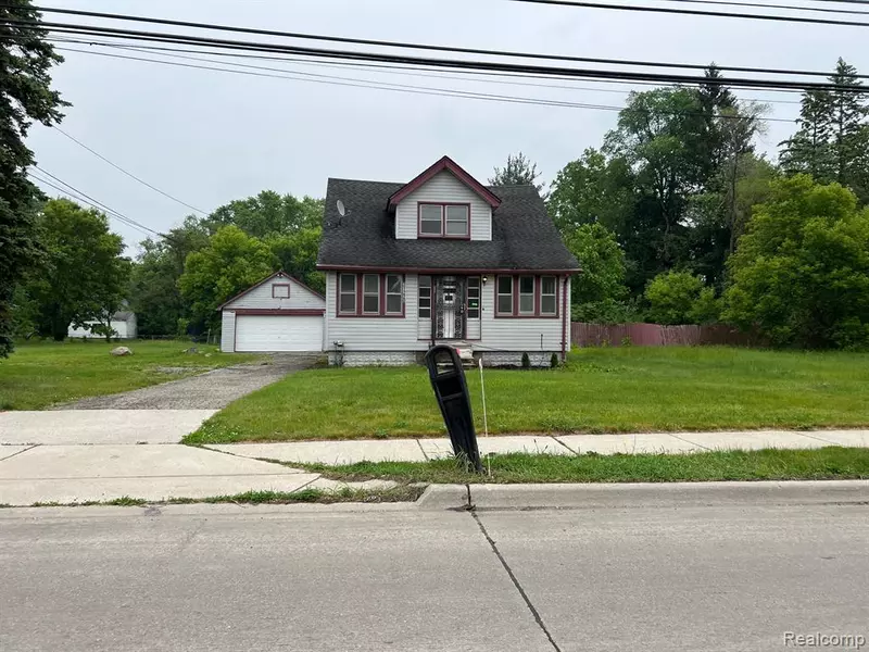 21220 Evergreen Road, Southfield, MI 48075