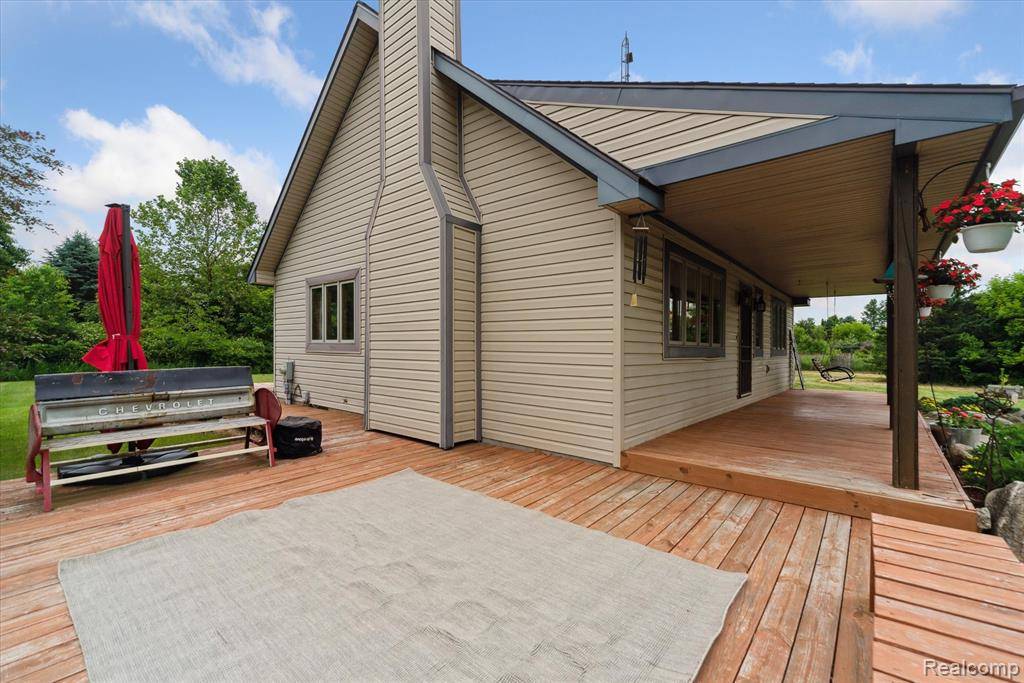 Fowlerville, MI 48836,9808 Crofoot Road