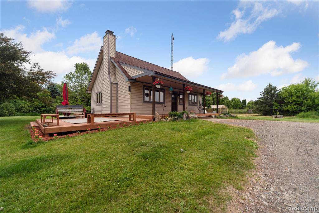 Fowlerville, MI 48836,9808 Crofoot Road