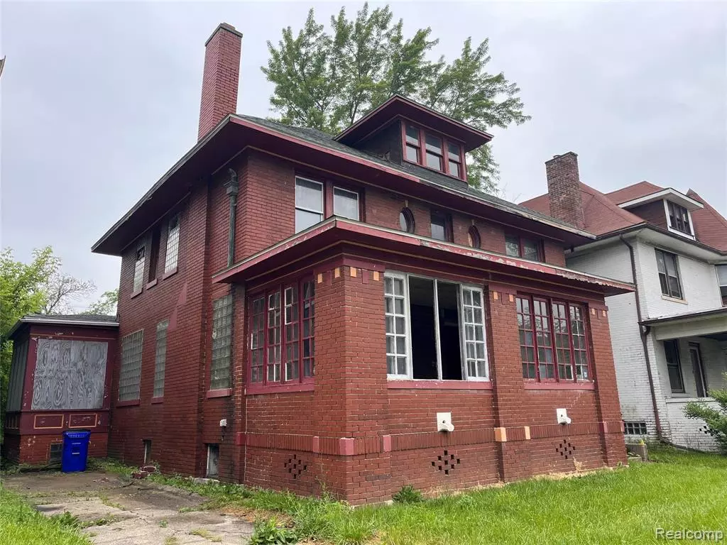 Detroit, MI 48202,728 Lawrence Street