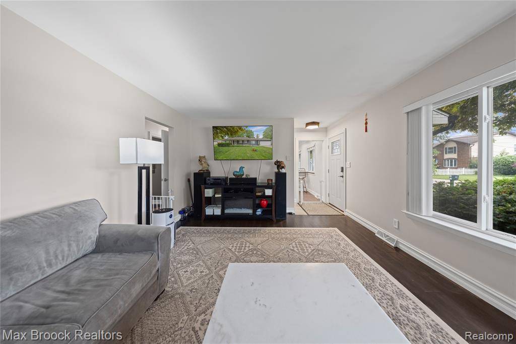 Troy, MI 48083,500 Colebrook Drive