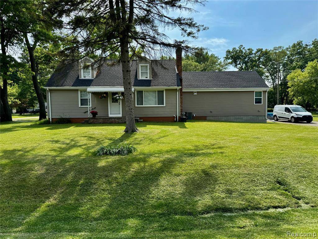 Waterford, MI 48327,300 Plumstead Road