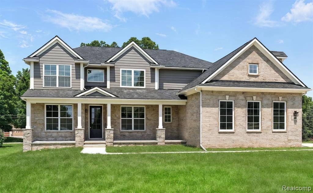 688 Perthshire Court, Commerce Twp, MI