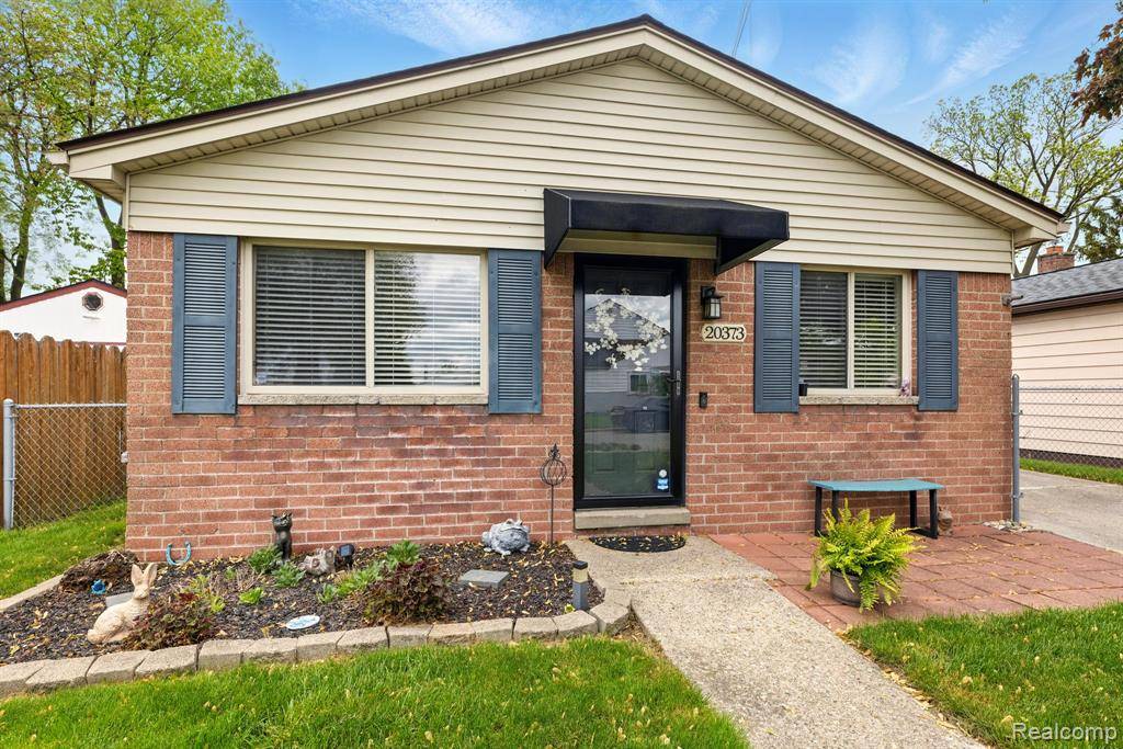 Roseville, MI 48066,20373 Voiland Street