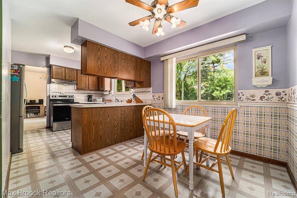 Lake Orion, MI,3906 Westlyn Drive