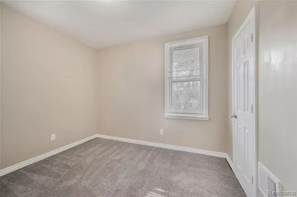 Detroit, MI 48210,6561 Firwood Street