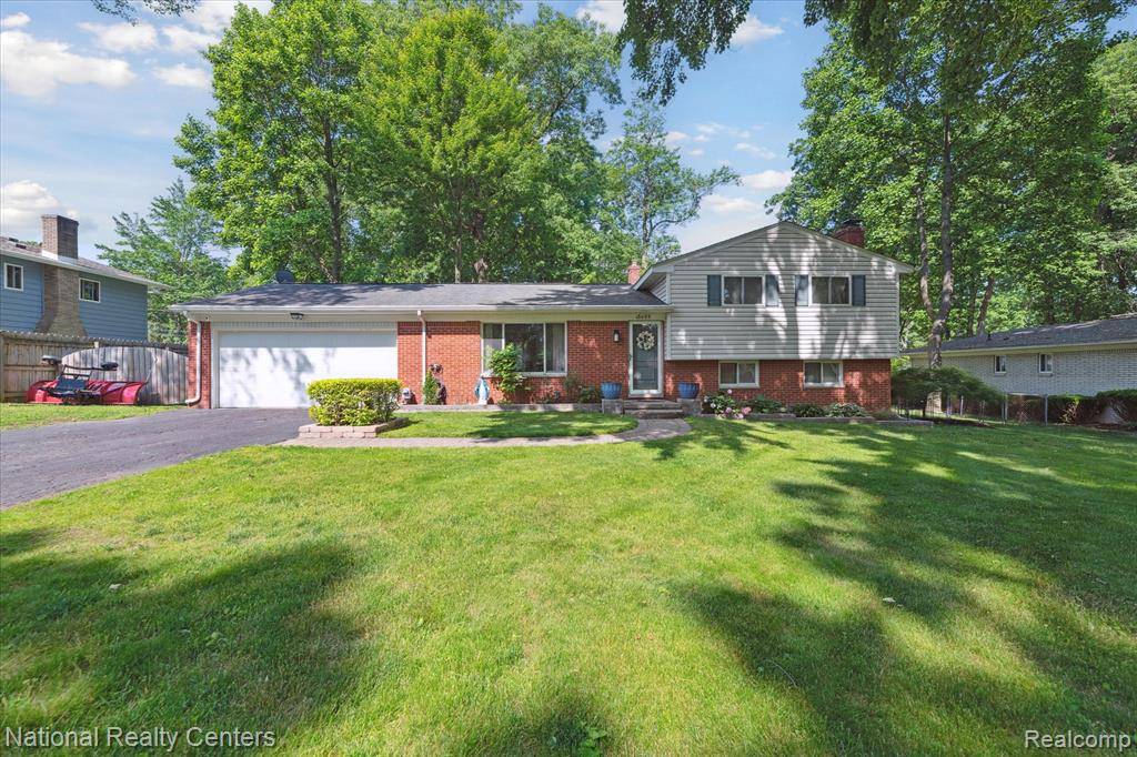 Clarkston, MI,5605 Kingfisher Lane