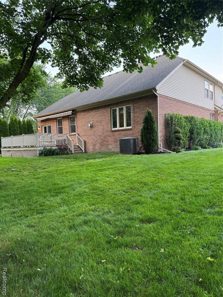 Livonia, MI 48152,34444 Fargo Street