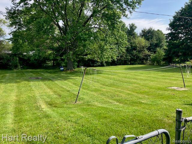 Lapeer, MI 48446,138 W Hunters Creek Road