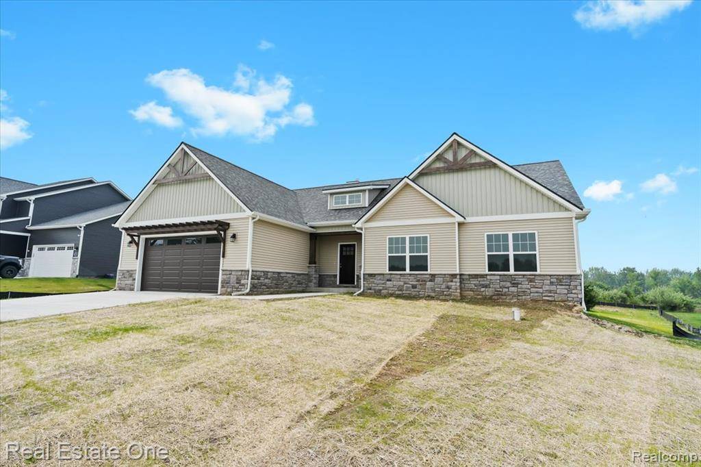 Howell, MI 48843,2763 Clivedon Road