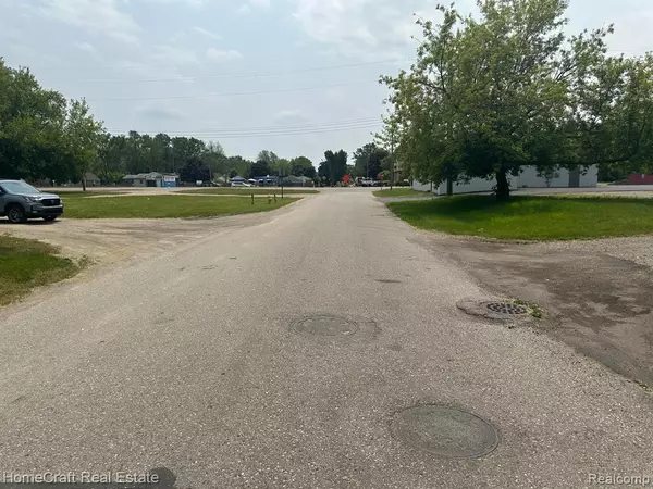 Ypsilanti, MI 48198,490 Greenlawn Street