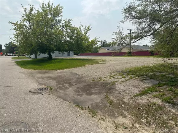 Ypsilanti, MI 48198,490 Greenlawn Street