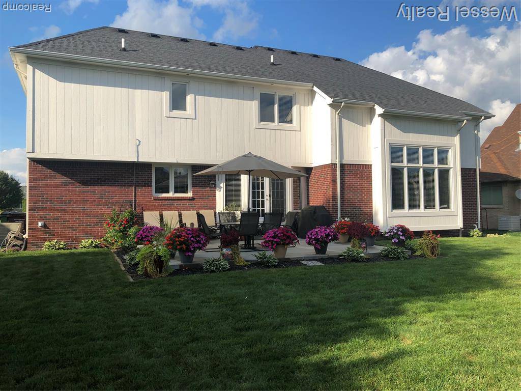 Shelby Twp, MI 48315,14232 Berryknoll Drive