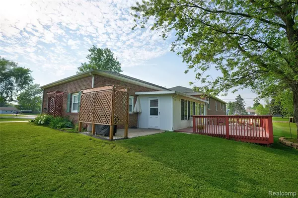Gaines Vlg, MI 48436,8351 Duffield Road
