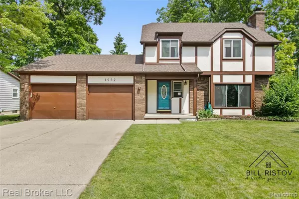 Holt, MI 48842,1932 Pageant Way