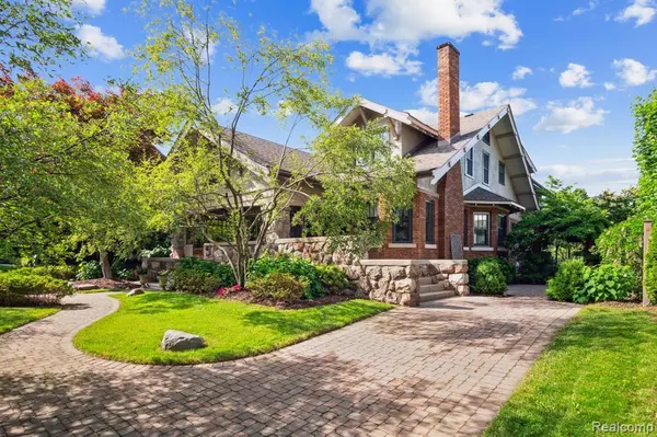 Plymouth, MI 48170,954 PENNIMAN Avenue