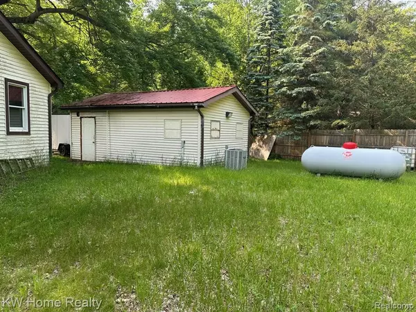 North Branch, MI 48461,4456 Five Lakes Road