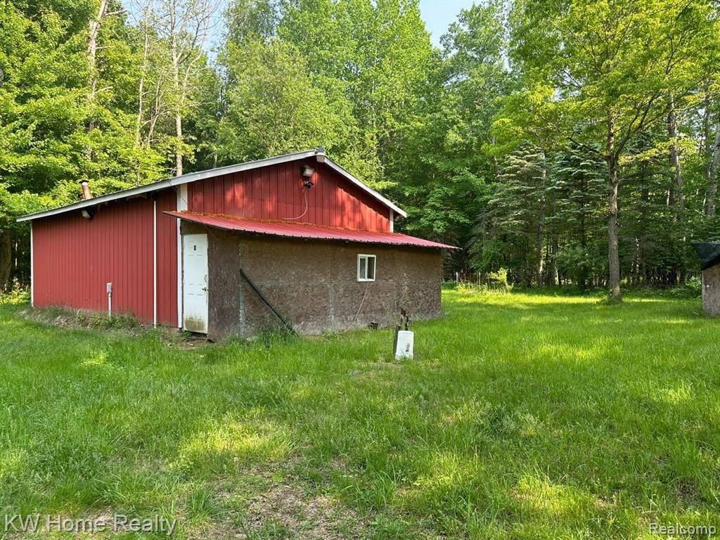 North Branch, MI 48461,4456 Five Lakes Road