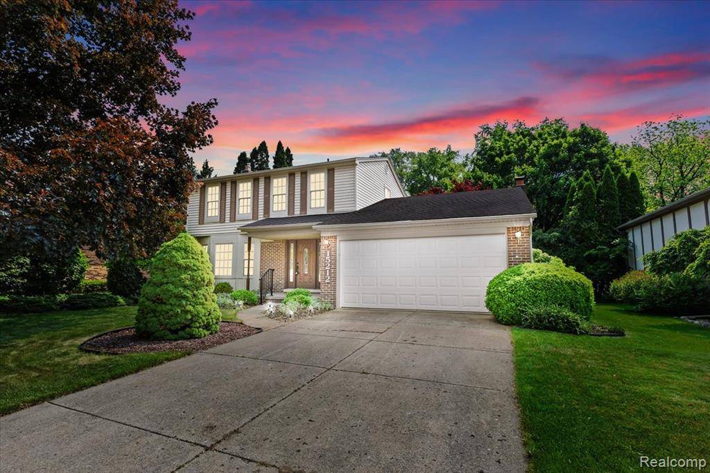 15212 Riverside Street, Livonia, MI 48154